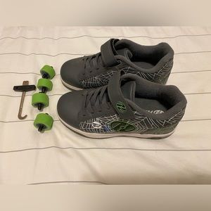 Heeleys shoes for kids